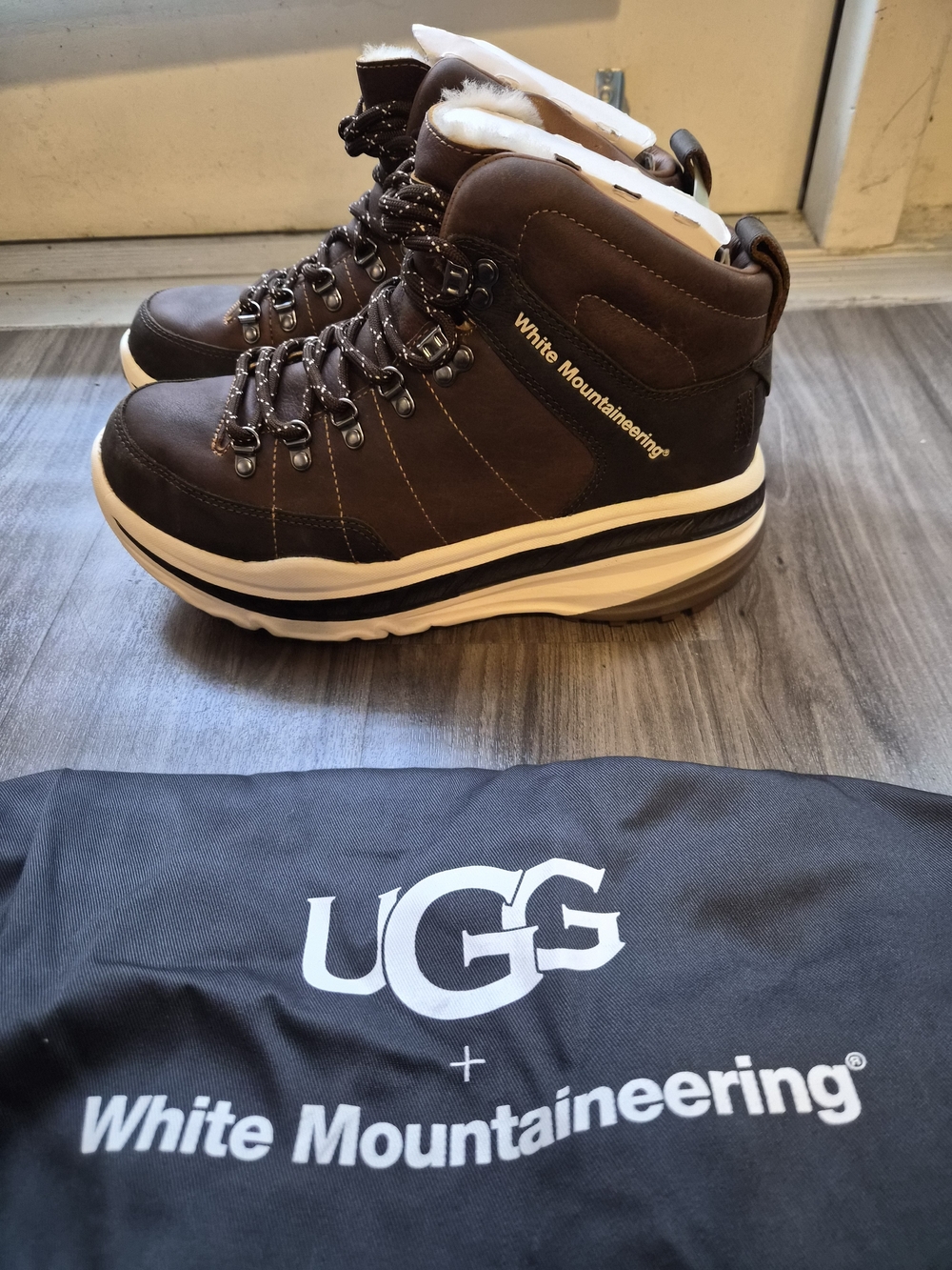 UGG x White Mountaineering Men's Hiking-Inspired Waterproof Boots Size 9 - New!
